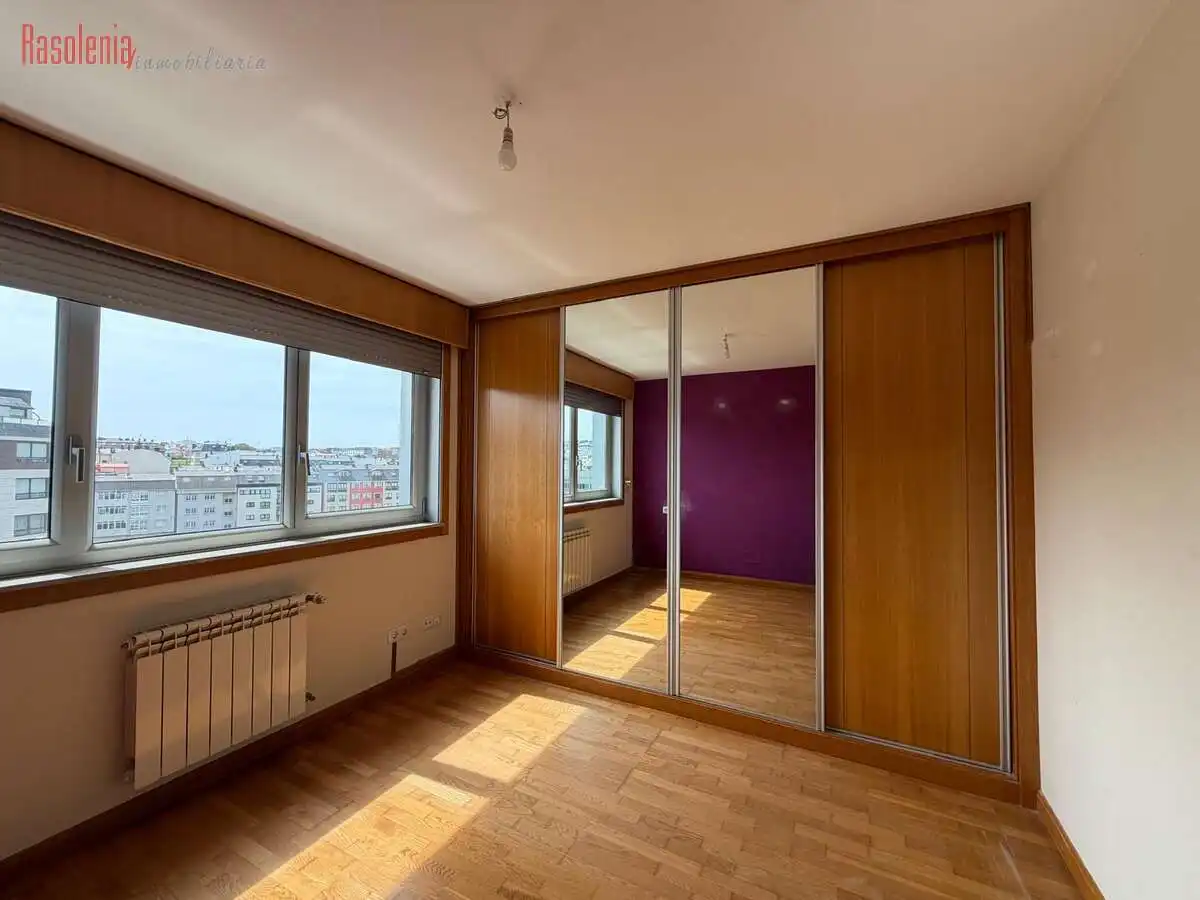 Habitación de Piso en venta en Narón con Calefacción y Trastero