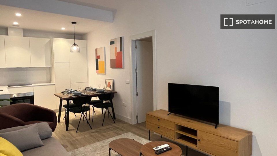Sala d'estar de Pis de lloguer en  Madrid Capital amb Aire condicionat, Calefacció i Moblat