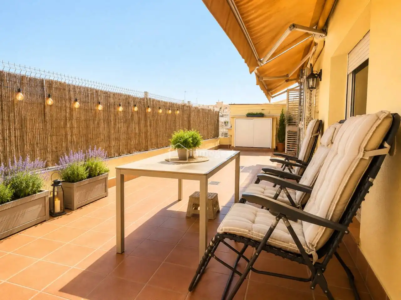 Terraza de Ático en venta en Salt con Calefacción y Terraza