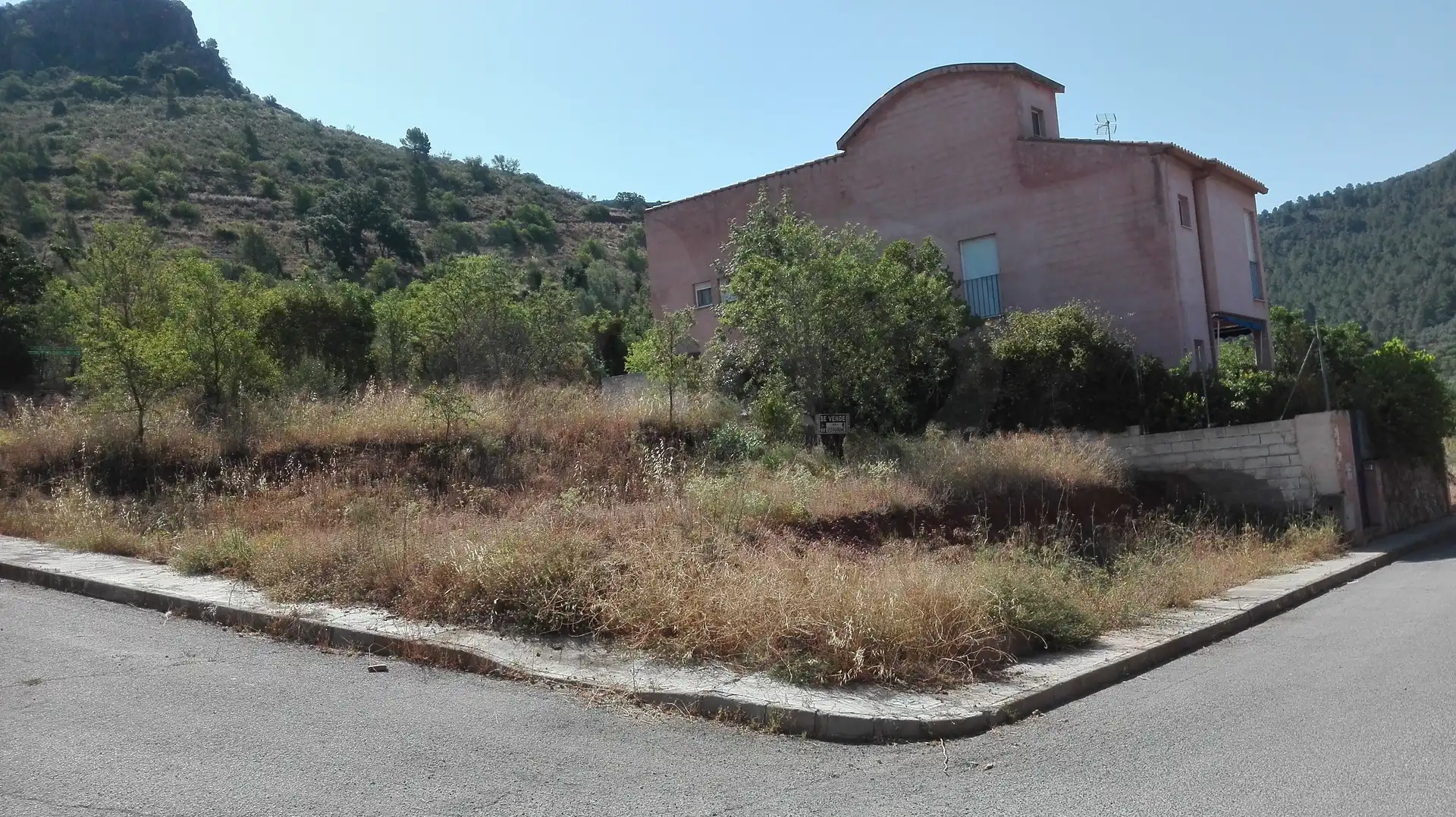 Residencial en venda en Azuébar