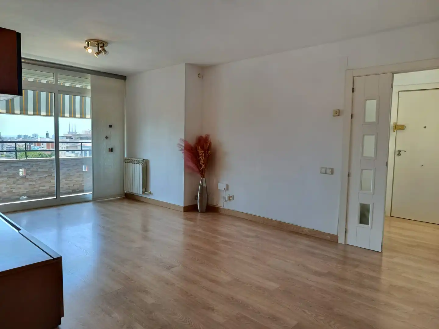 Sala de estar de Piso en venta en Badalona con Aire acondicionado, Calefacción y Parquet