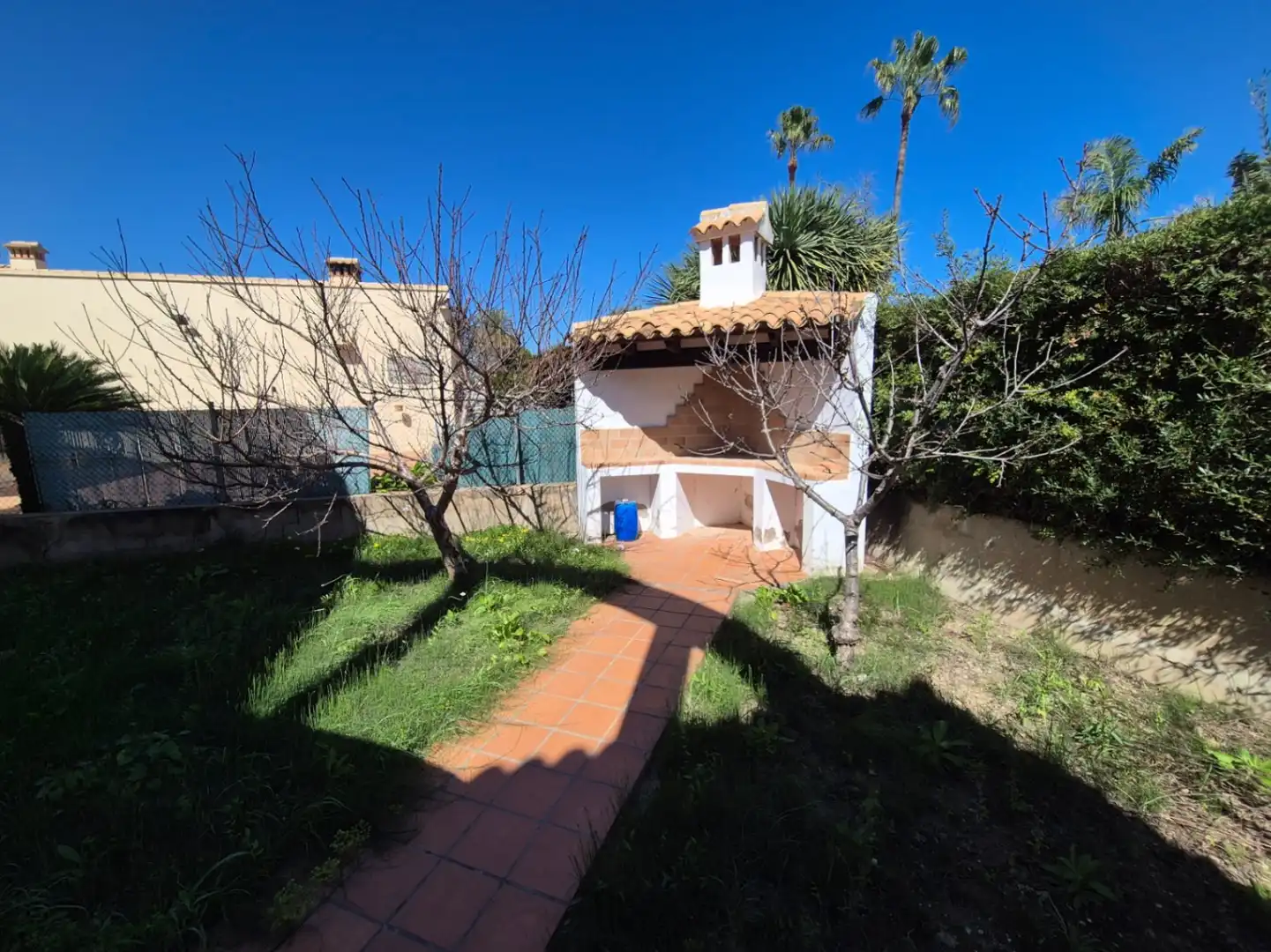 Jardí de Casa o xalet en venda en Oliva amb Jardí privat i Terrassa