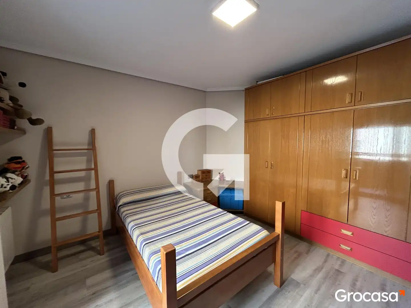 Piso en venta en CL DIAGONAL, Nuevo Centro