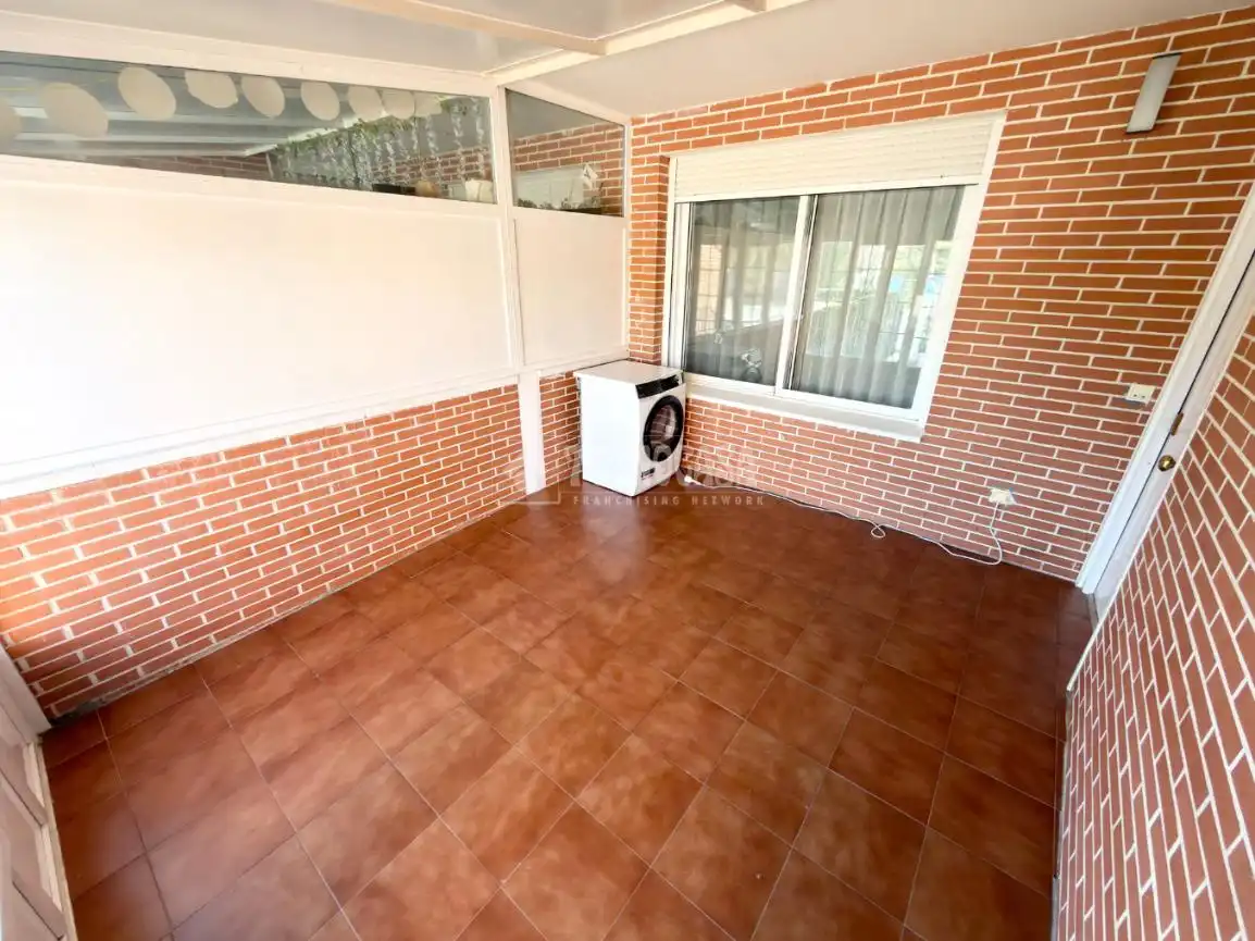 Jardín de Casa adosada en venta en Valdeaveruelo con Aire acondicionado, Calefacción y Terraza