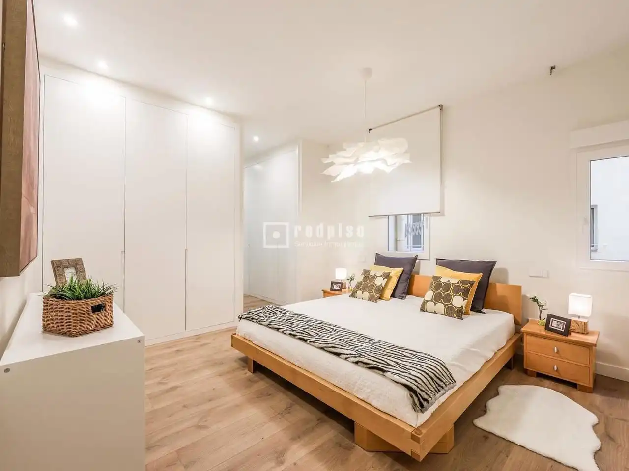 Bedroom of Flat for sale in Madrid  with Air Conditioner, Heating and Terrace