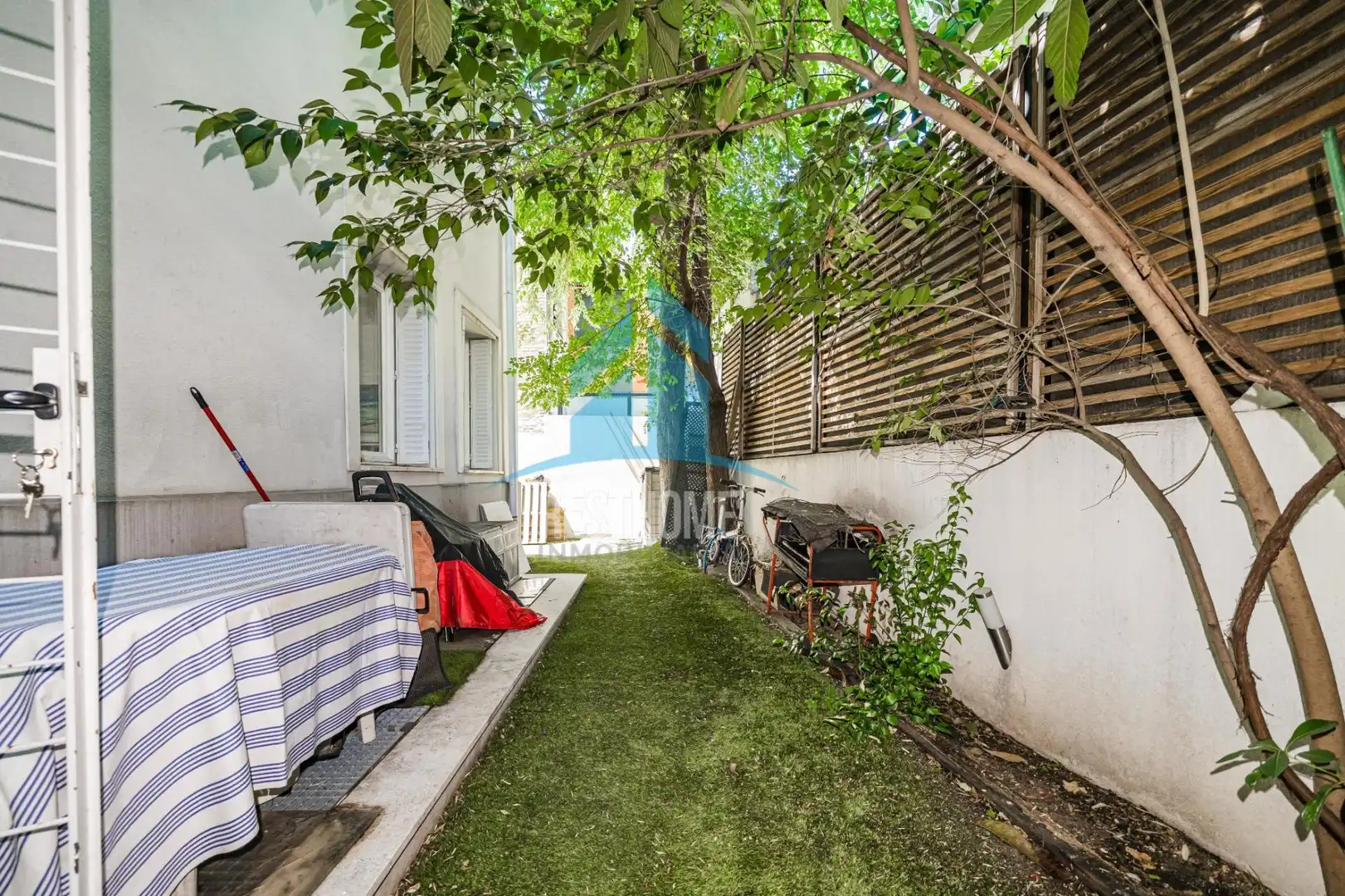 Jardín de Casa o chalet en venta en Madrid con Calefacción, Jardín privado y Parquet