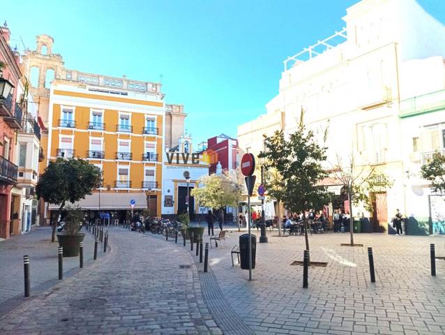Piso en Venta en Calle INFANTES en Feria