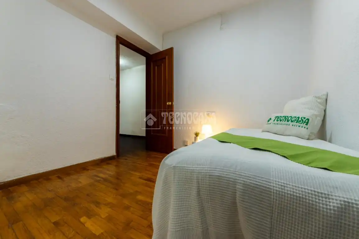 Bedroom of Flat for sale in Tarragona  with Heating and Parquet flooring