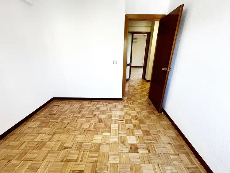 Flat for rent in Madrid  with Air Conditioner, Heating and Parquet flooring