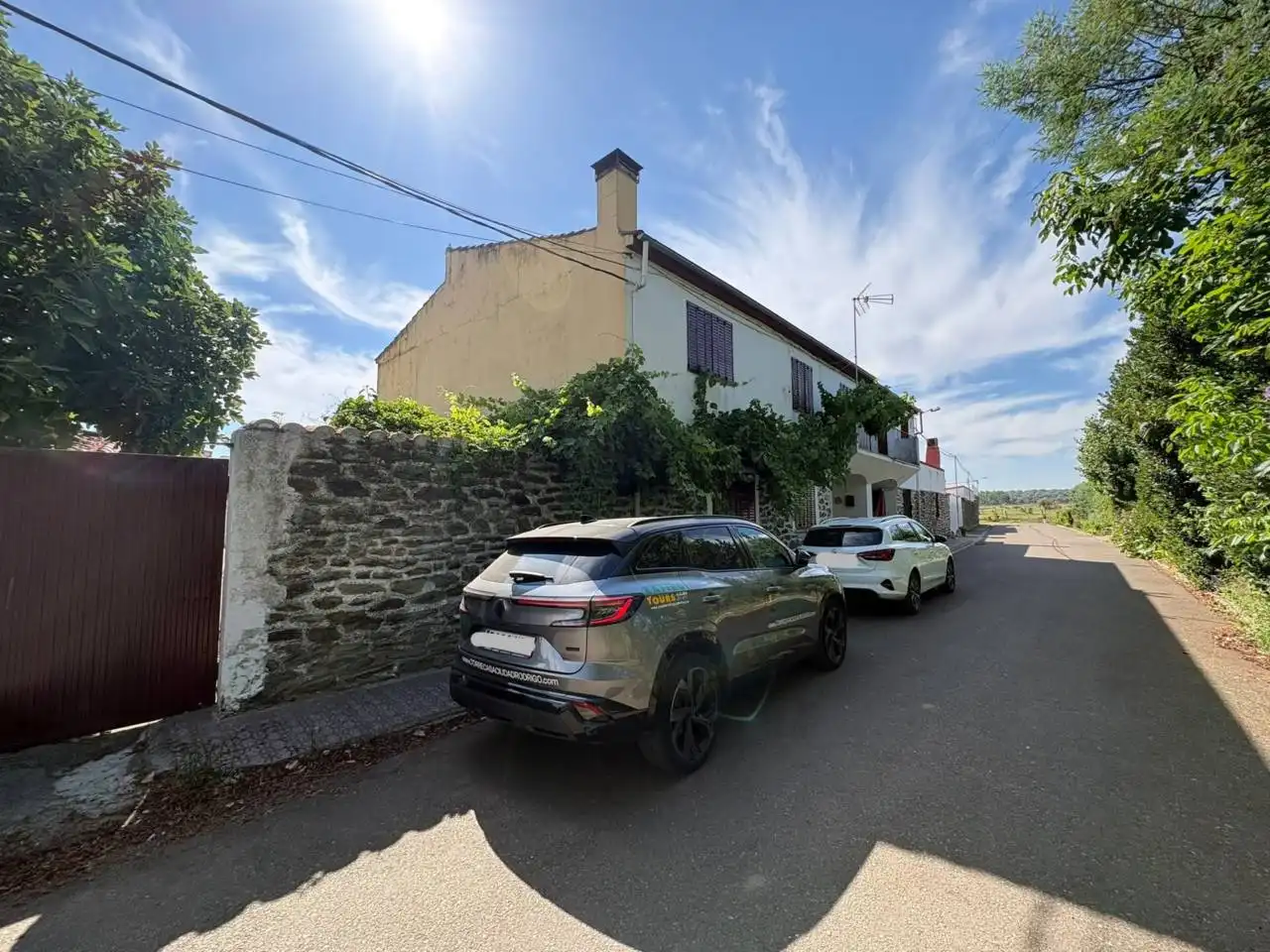 Aparcament de Casa o xalet en venda en Ciudad Rodrigo amb Calefacció, Jardí privat i Terrassa