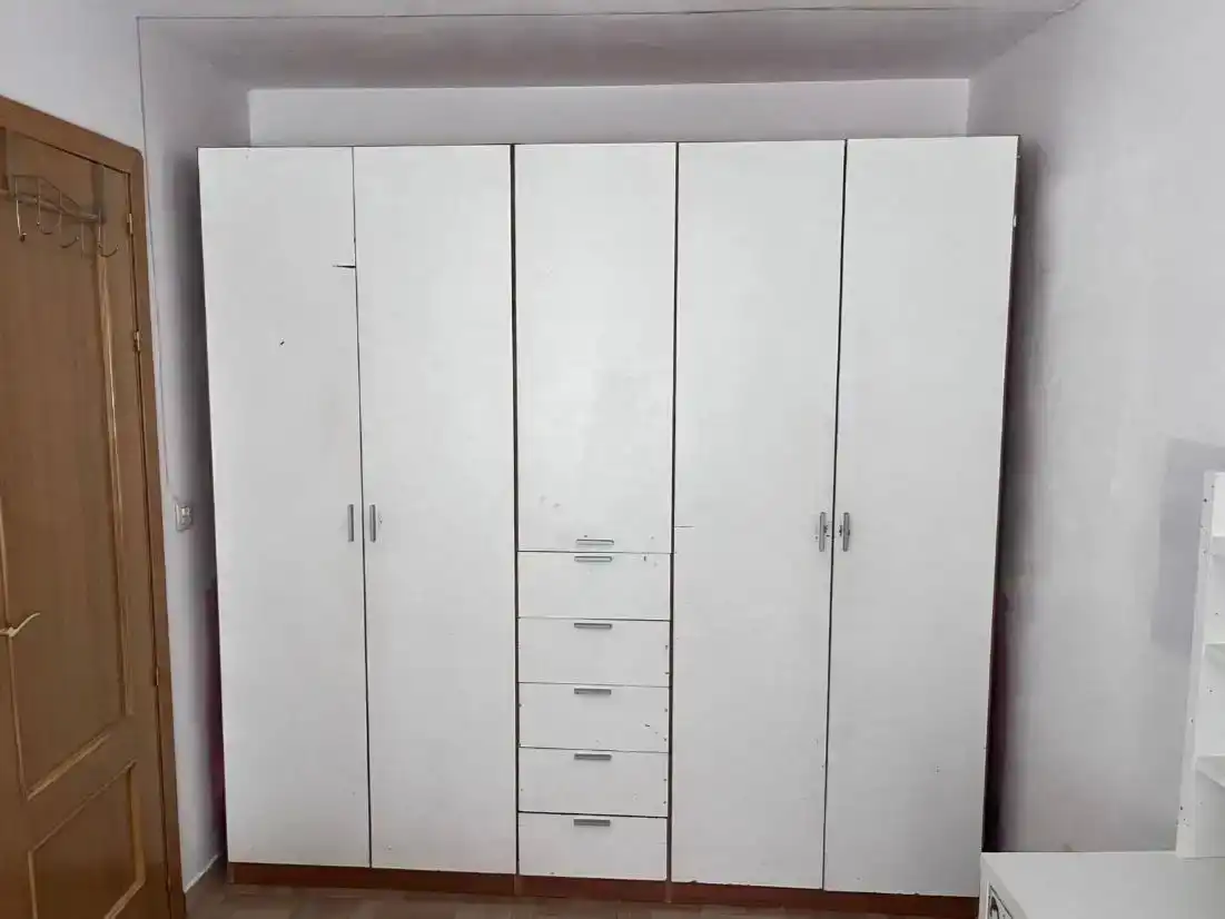 Habitación de Piso en venta en Cenicientos con Trastero