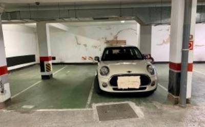 Garaje en Venta en N/A en Numancia - San Fernando