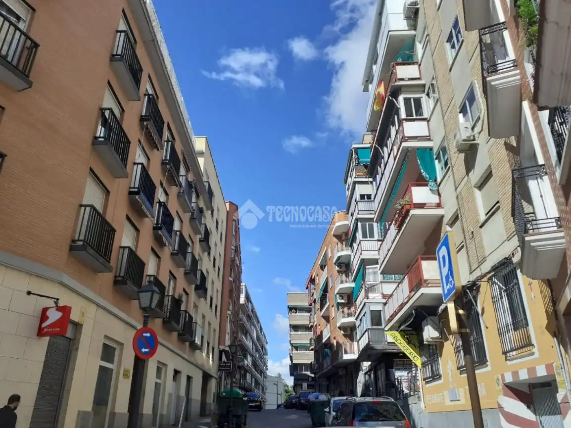 Wohnung mit Aufzug zum Verkauf in Centro, imagen 2