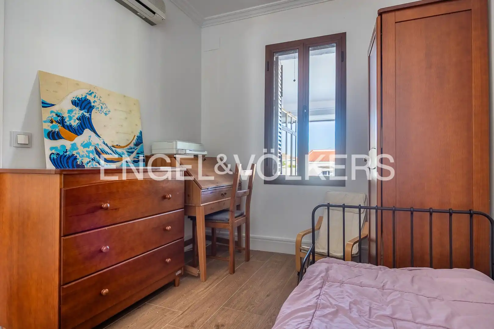 Balcony of Houses for sale in Valencina de la Concepción  with Air Conditioner, Heating and Private garden