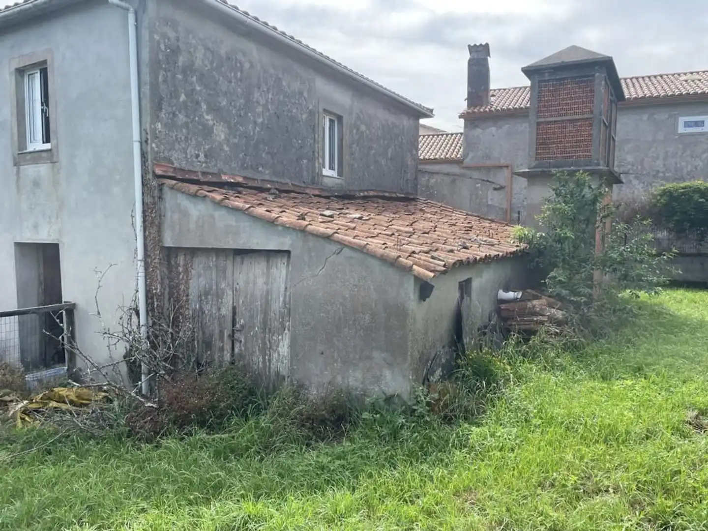 Country house zum Verkauf in Ortigueira mit Privatgarten, Terrasse und Abstellraum