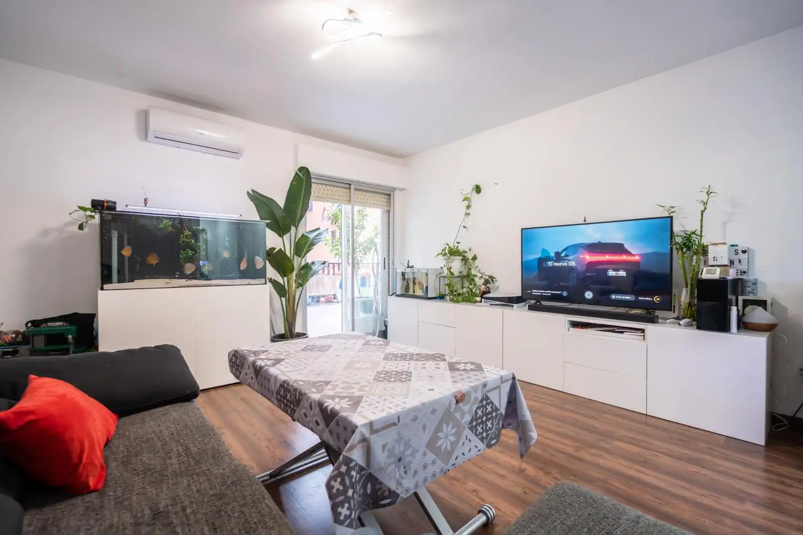 Sala d'estar de Pis en venda en Mejorada del Campo amb Aire condicionat, Calefacció i Terrassa
