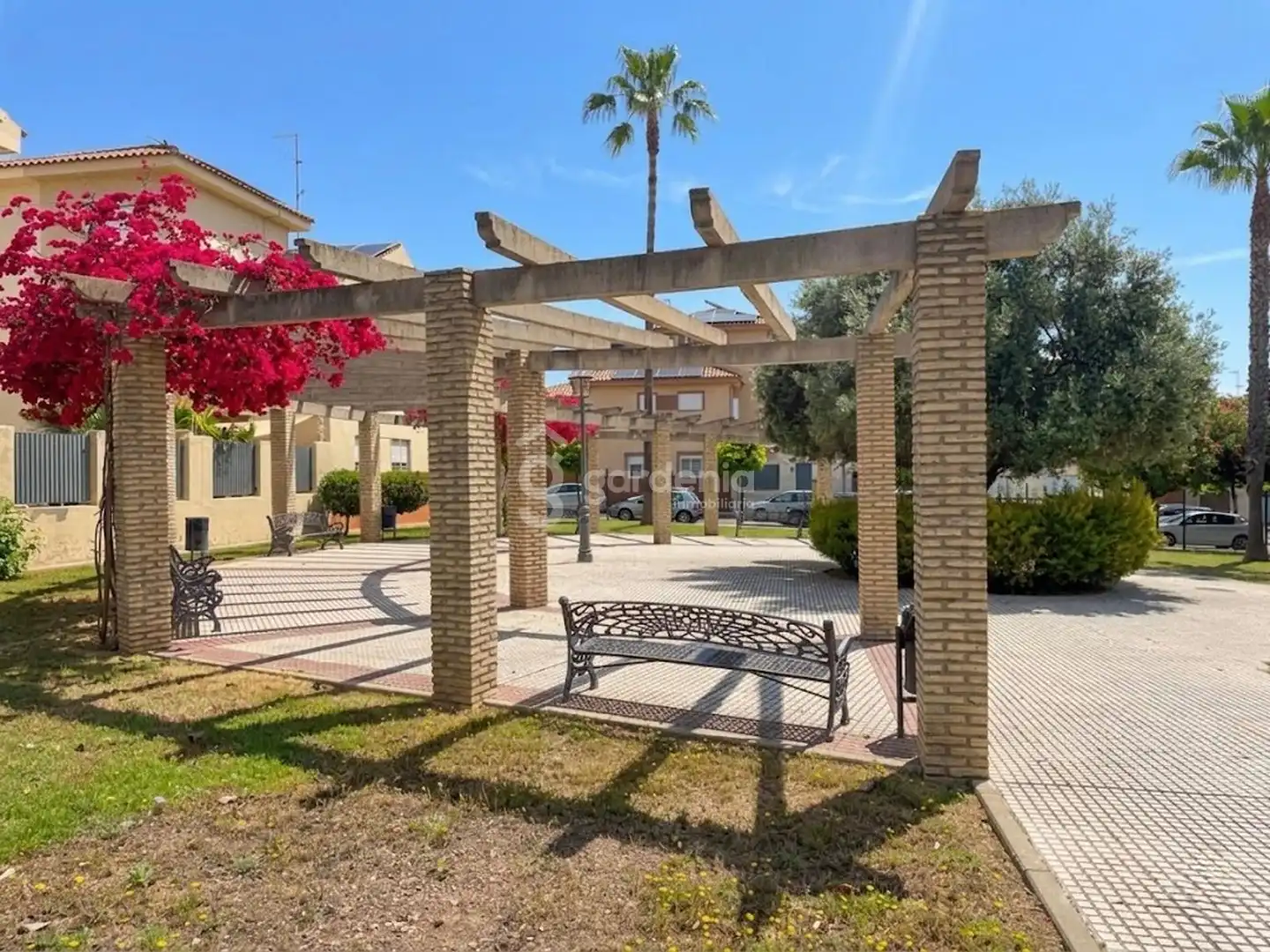 Vista exterior de Casa adosada en venta en Castilleja de la Cuesta con Aire acondicionado y Terraza