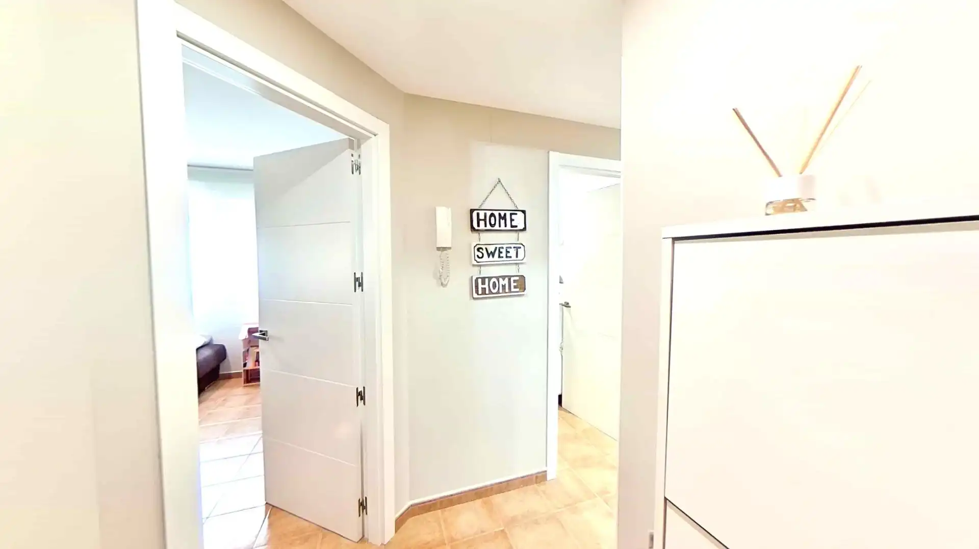 Flat for sale in Paracuellos de Jarama  with Air Conditioner, Terrace and Balcony