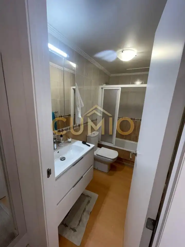 Baño de Dúplex de alquiler en Nigrán con Calefacción y Amueblado