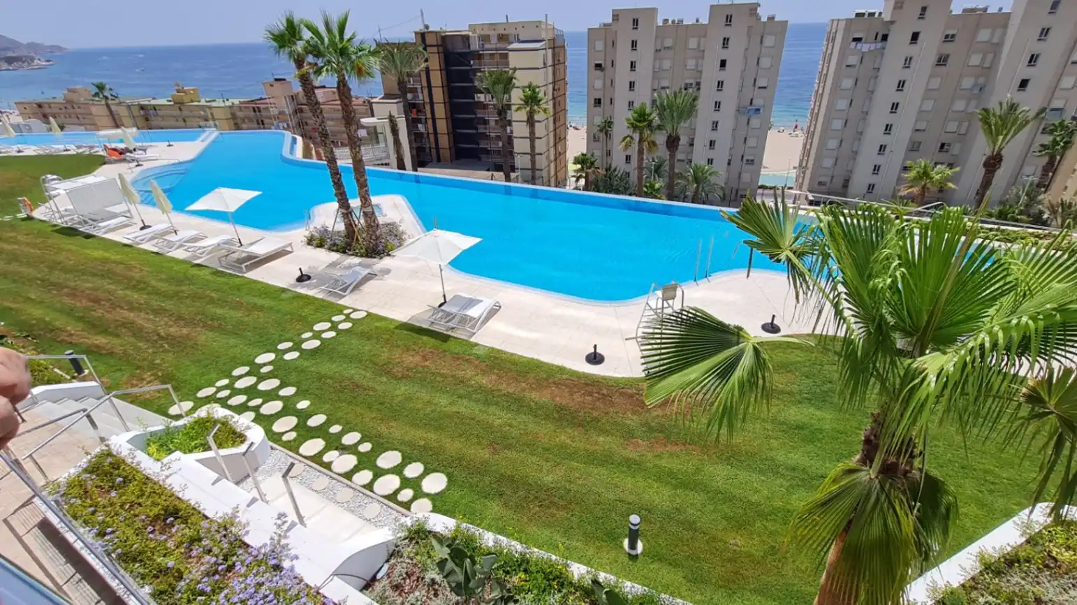 Piscina de Ático en venta en Benidorm con Aire acondicionado, Calefacción y Terraza