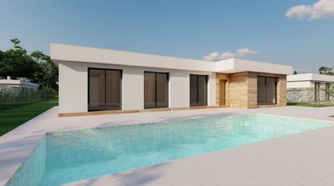 Villa de 3 dormitorios en venta en Calasparra, con piscina
