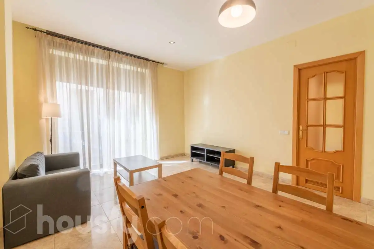 Wohnzimmer von Wohnung zum Verkauf in Vilanova i la Geltrú mit Klimaanlage, Heizung und Balkon