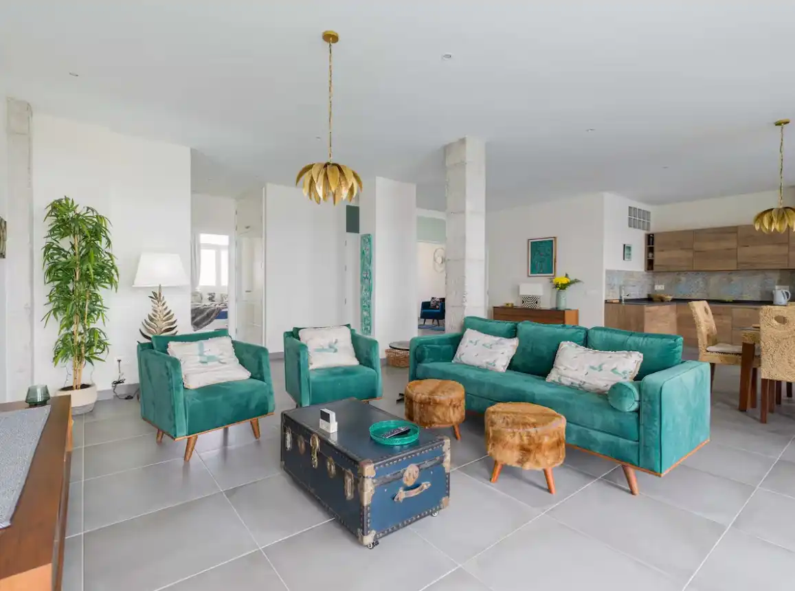 Sala d'estar de Apartament de lloguer en Las Palmas de Gran Canaria amb Aire condicionat, Calefacció i Parquet