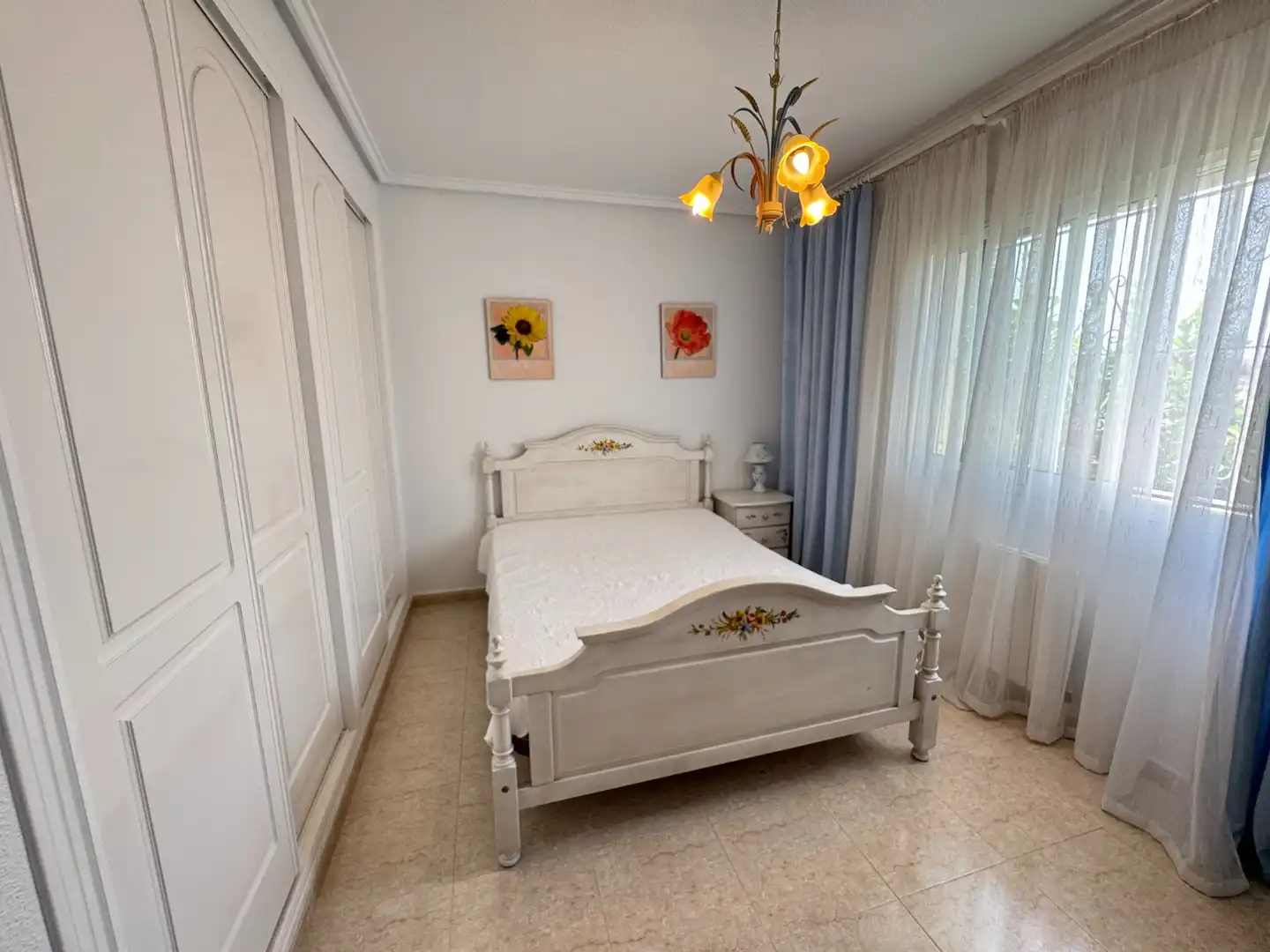 Dormitori de Casa o xalet en venda en Rojales amb Aire condicionat, Jardí privat i Terrassa
