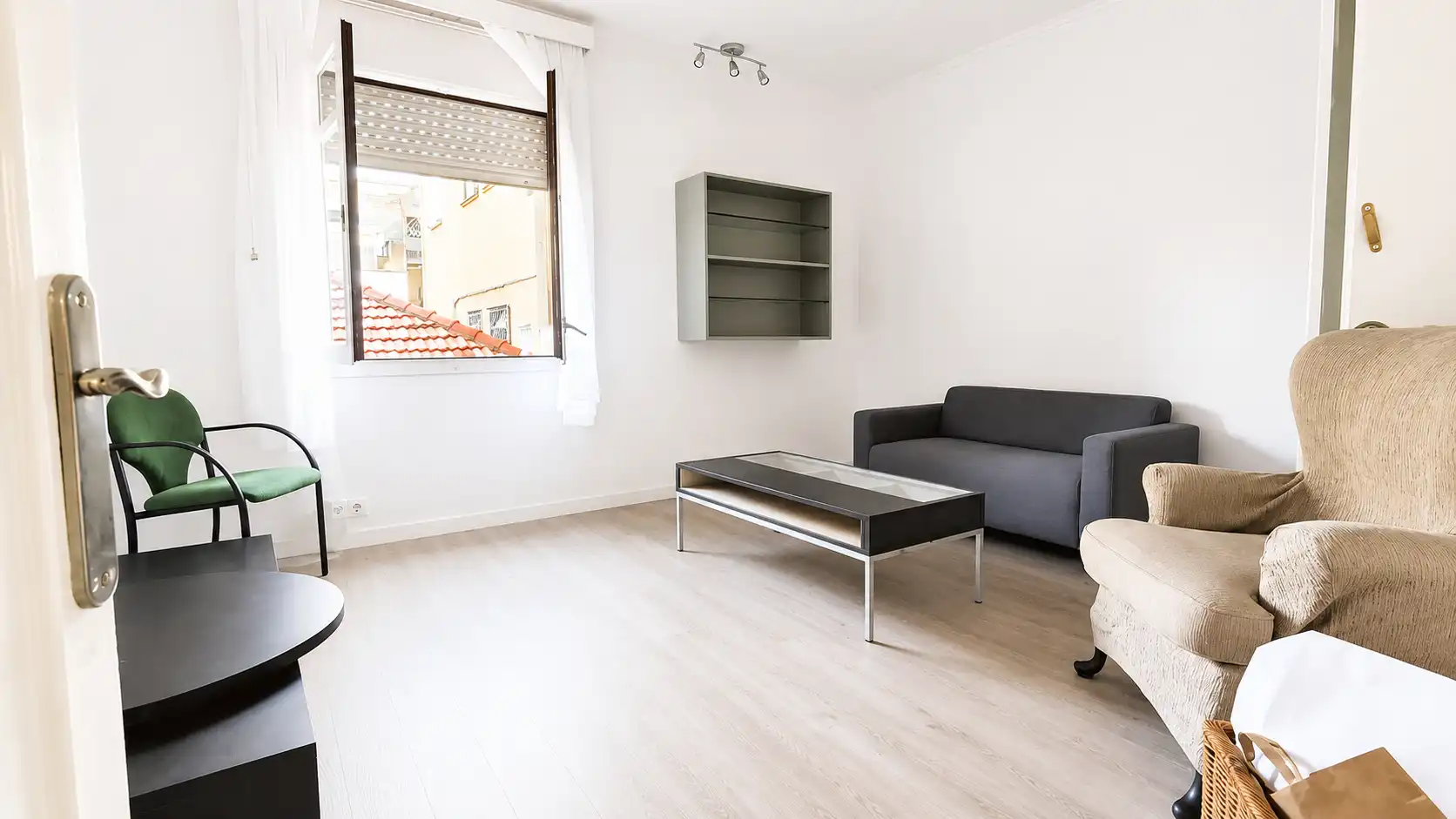 Living room of Flat for rent in Reus  with Parquet flooring, Furnished and Oven