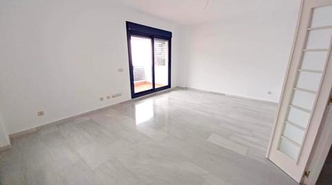 Foto 4 de Àtic de lloguer a Puerto de Estepona, Estepona