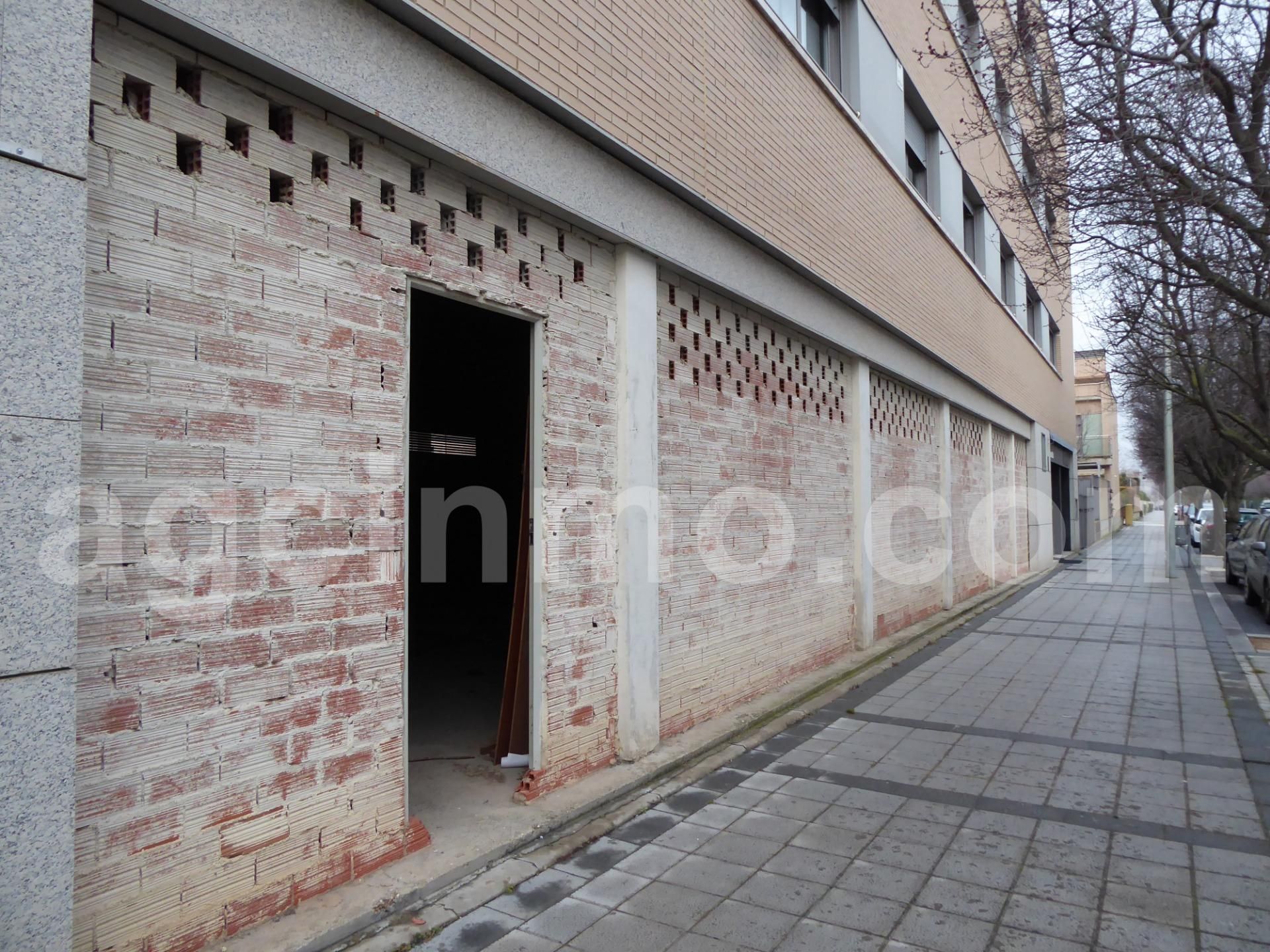 Exterior view of Premises for sale in Valladolid Capital