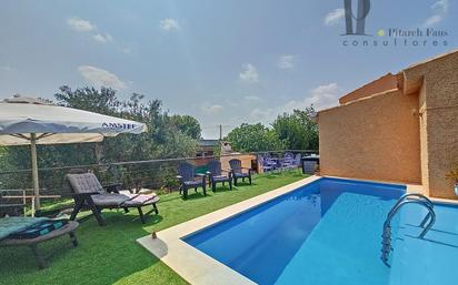 Swimming pool of House or chalet for sale in La Pobla de Vallbona  with Private garden, Terrace and Swimming Pool