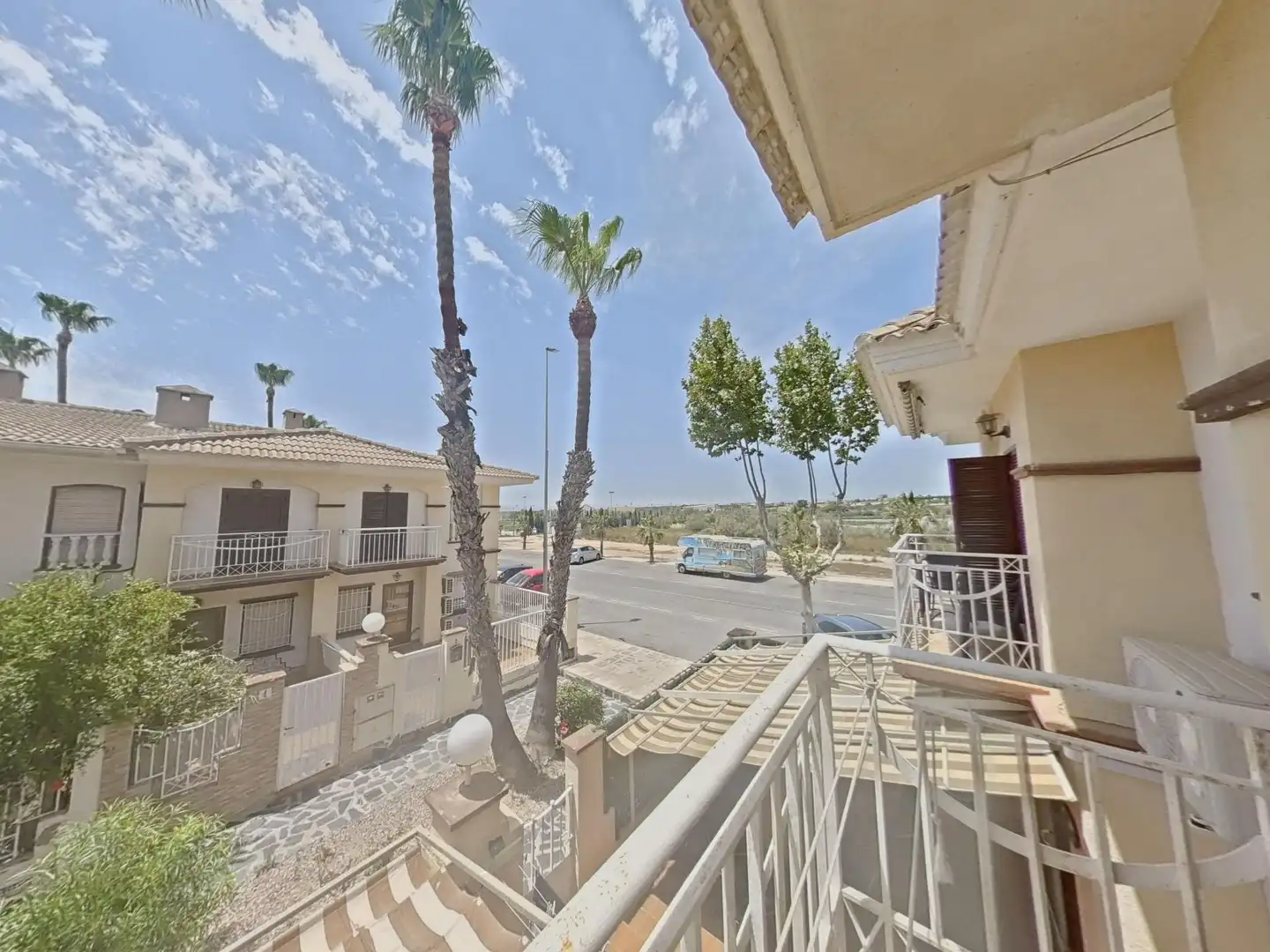 Außenansicht von Haus oder Chalet zum Verkauf in Santa Pola mit Heizung und Möbliert