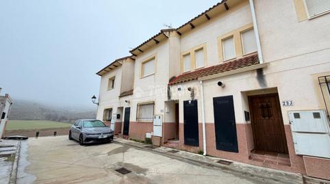 Foto 2 de Casa adosada en venda a C. del Carmen, Uclés, Cuenca