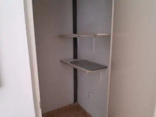 Dormitori de Local de lloguer en Cartagena amb Aire condicionat