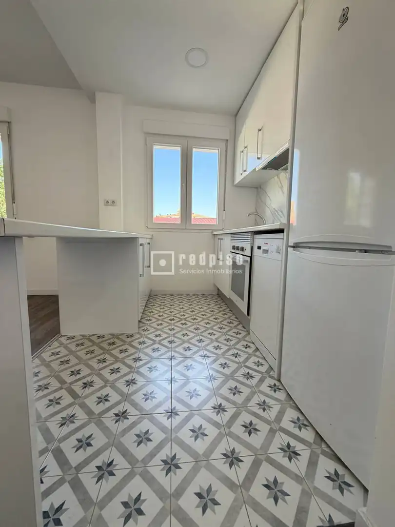 Kitchen of Flat for sale in Madrid  with Air Conditioner and Heating