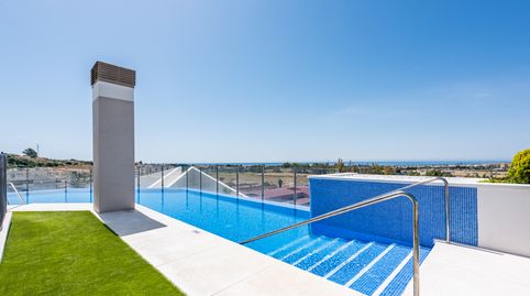 Foto 2 de Pis en venda a Calle 02c Nva Andaluc, 24v, Rodeo Alto - Guadaiza - La Campana, Marbella