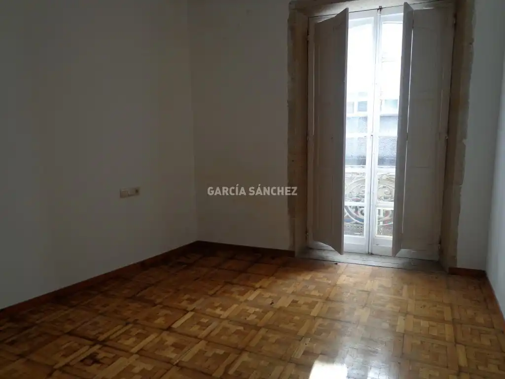 Dormitori de Casa adosada en venda en A Pobra do Caramiñal amb Balcó