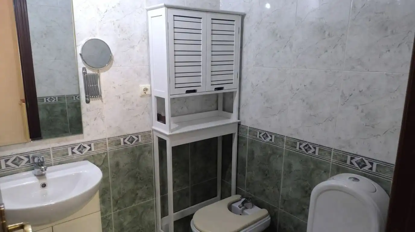 Bany de Pis en venda en Tarragona amb Aire condicionat, Calefacció i Terrassa