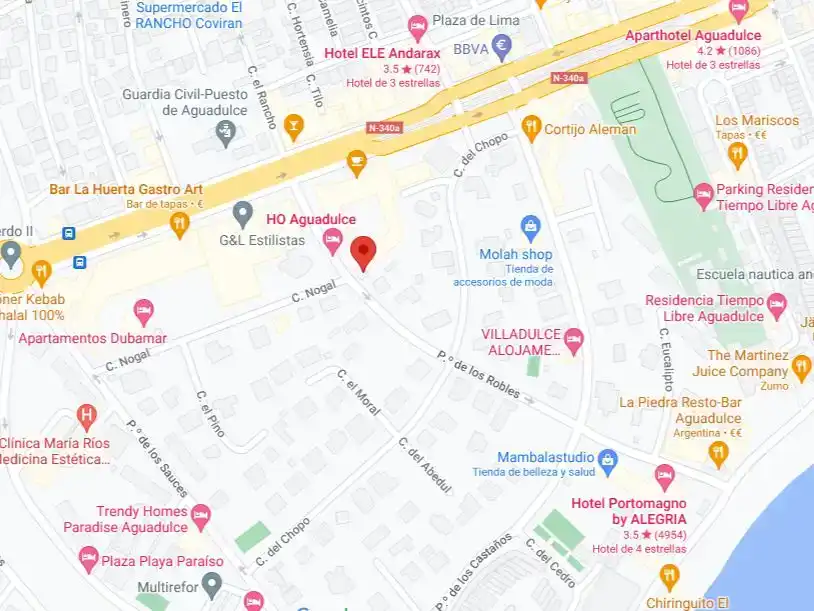 Außenansicht von Wohnung zur Miete in Roquetas de Mar mit Klimaanlage, Privatgarten und Schwimmbad