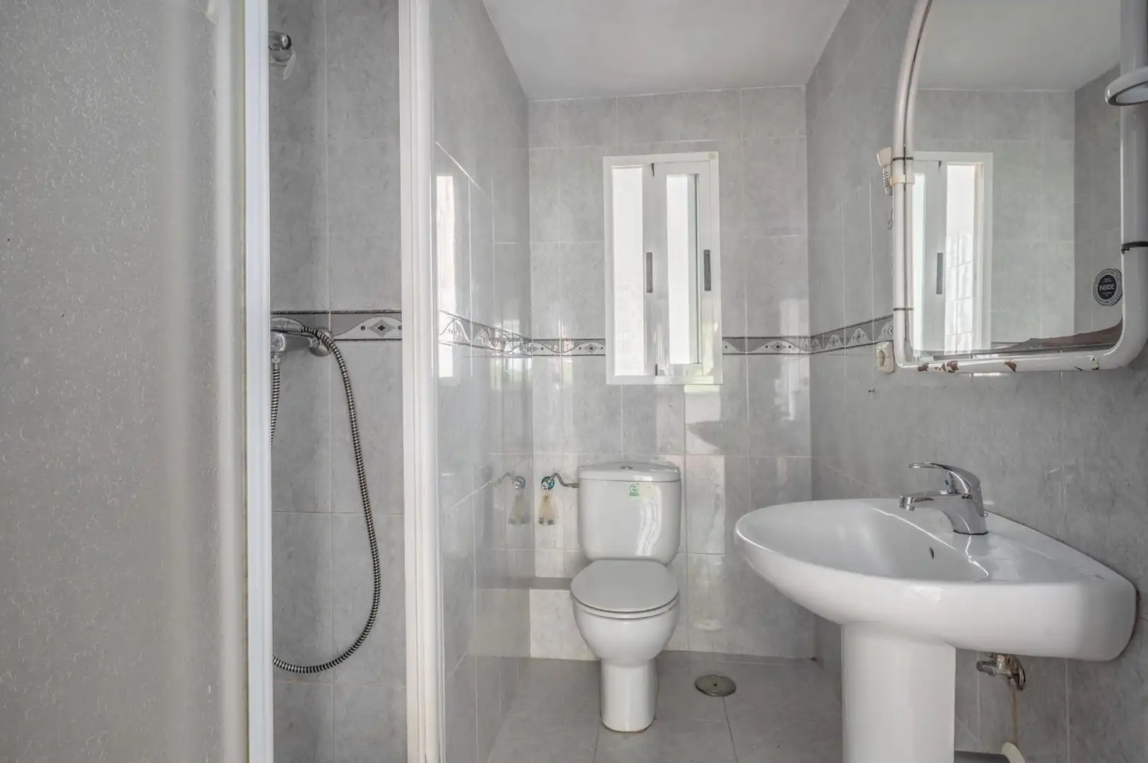 Baño de Piso en venta en Aranjuez con Terraza