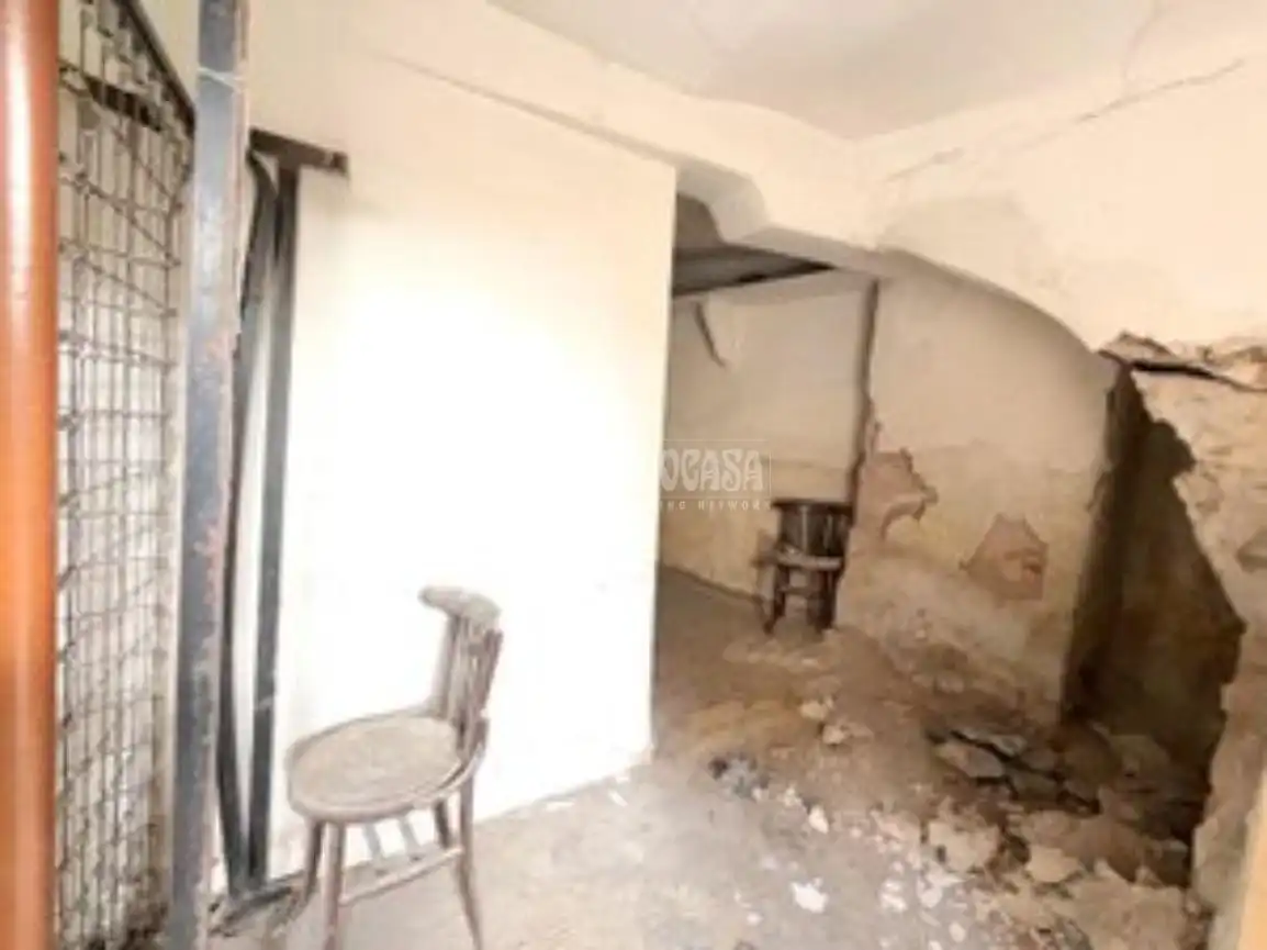 Casa adosada en venta en Torrelaguna