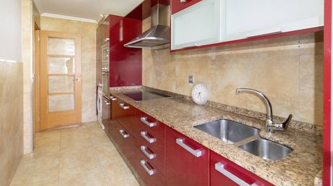 Foto 5 de Piso en venta en Calle Restollal, 71, Castiñeiriño - Cruceiro de Sar, Santiago de Compostela