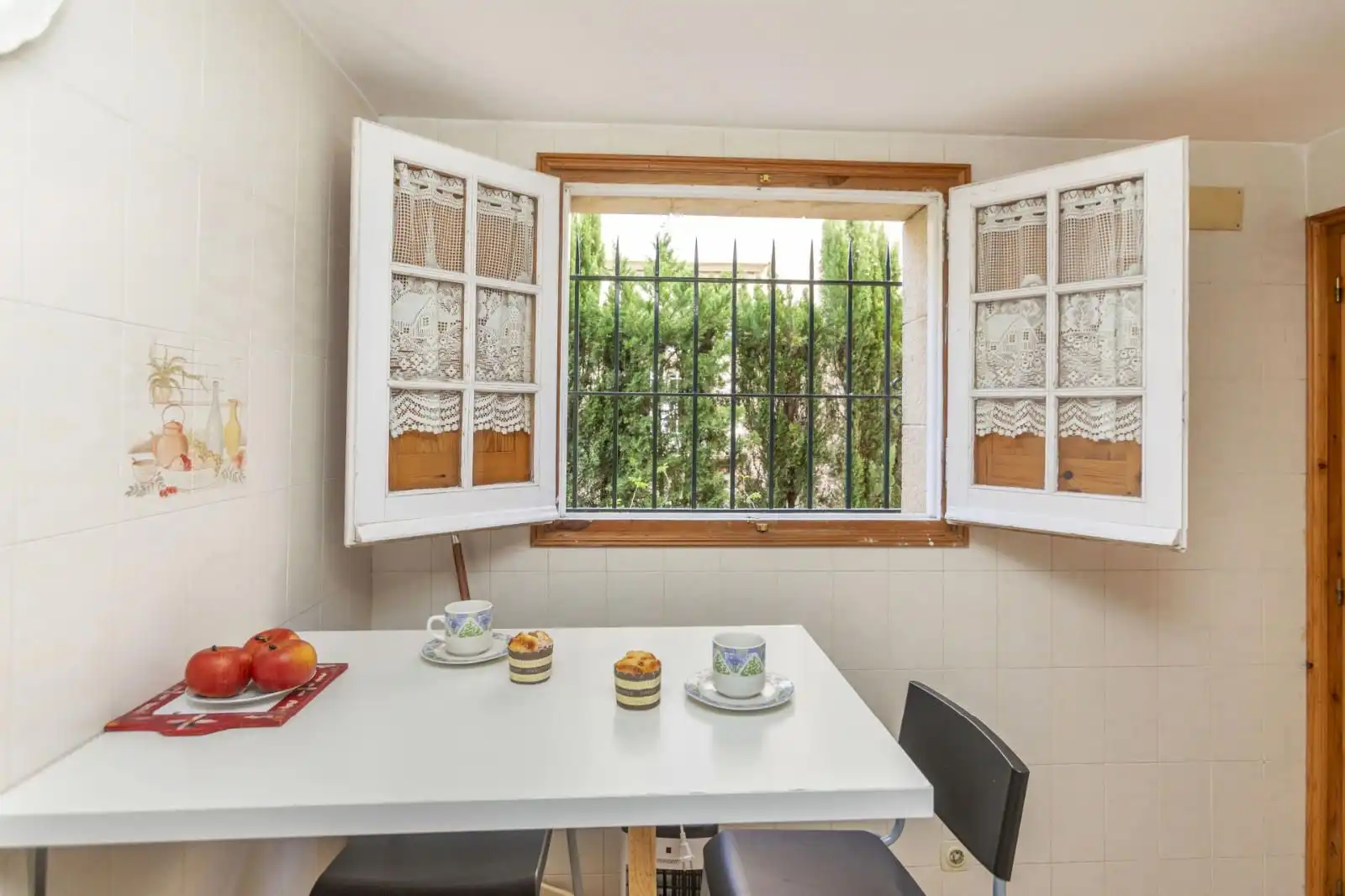 Garten von Einfamilien-Reihenhaus zum Verkauf in Palafrugell mit Heizung, Terrasse und Abstellraum