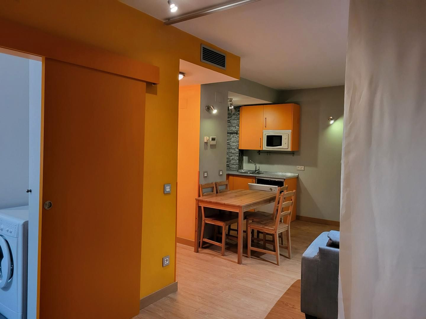 Kitchen of Apartment to rent in  Madrid Capital  with Air Conditioner, Heating and Private garden