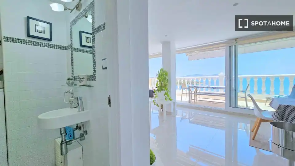 Habitació a Zona Galúa - Calnegre