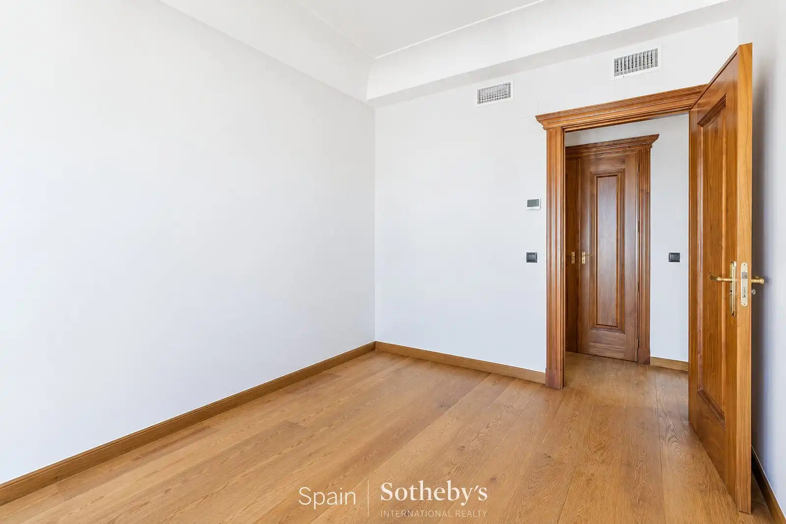 Apartment with lift for sale in Explanada de España, imagen 7