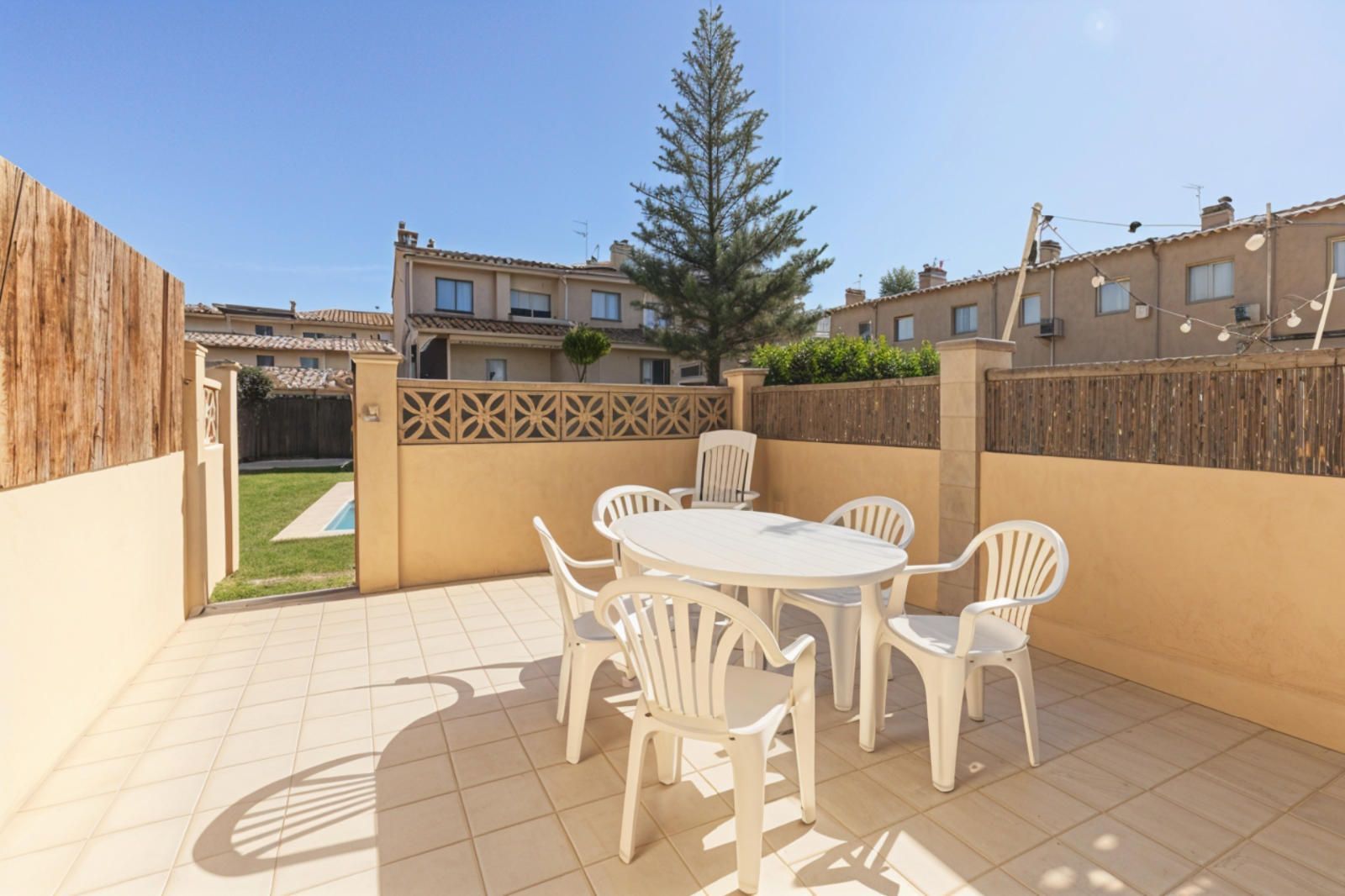 Garden of Single-family semi-detached for sale in Palamós  with Air Conditioner, Heating and Terrace