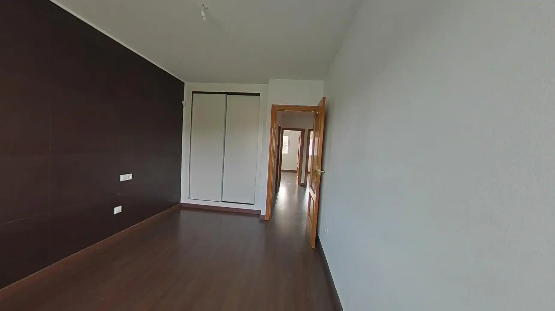 Einfamilien-Reihenhaus zum Verkauf in C/ L´Isle D´Abeau, Parque Lo Torrent