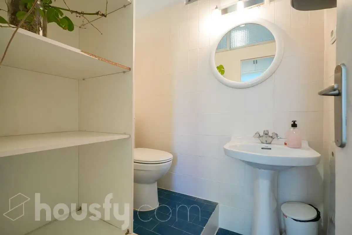 Baño de Piso en venta en Madrid con Aire acondicionado, Calefacción y Terraza